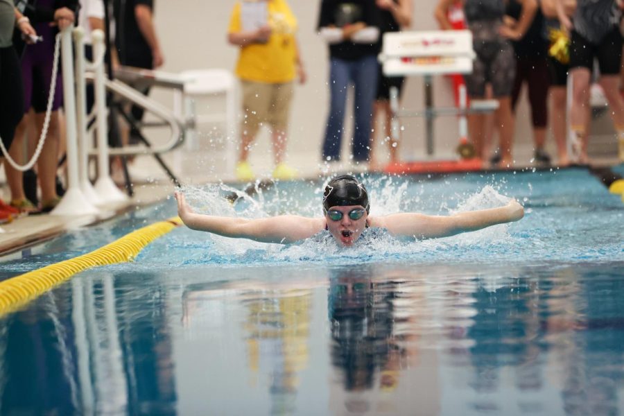 Oberlin’s swimming and diving teams competed at the Midseason Invite.