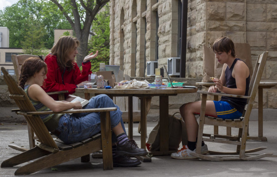 Last week, Oberlin College announced it would relax several ObieSafe guidelines in light of new CDC recommendations for vaccinated individuals. The College will now allow vaccinated students to gather indoors and outdoors without masks but recommends that unvaccinated students and staff continue to mask. 
